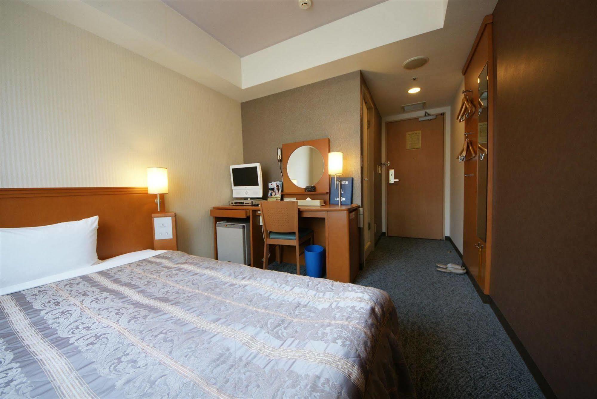 Hotel Landmark נגויה מראה חיצוני תמונה
